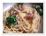 ブロッコリーとエビのサラダ風パスタ